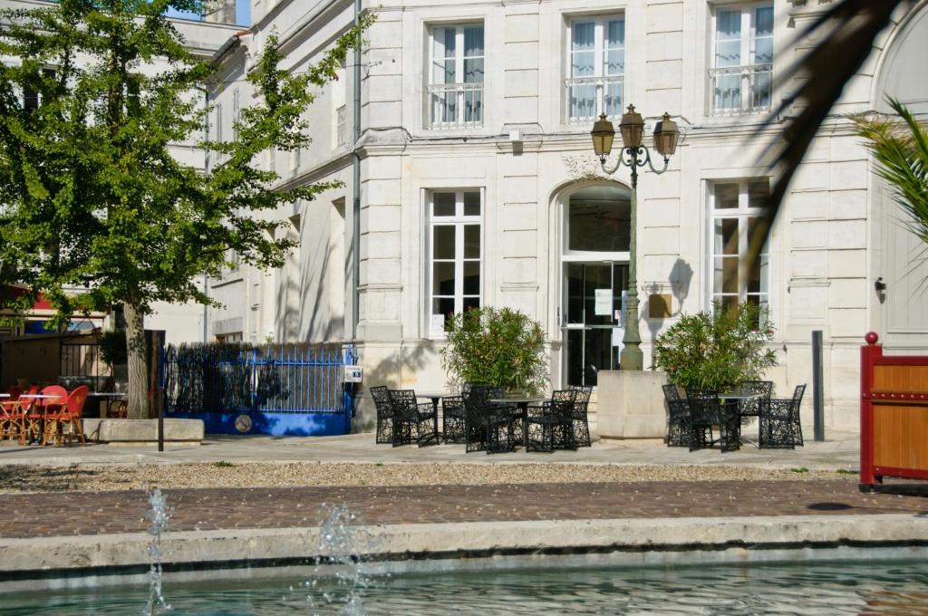 Hotel Francois Premier Cognac Centre Bagian luar foto