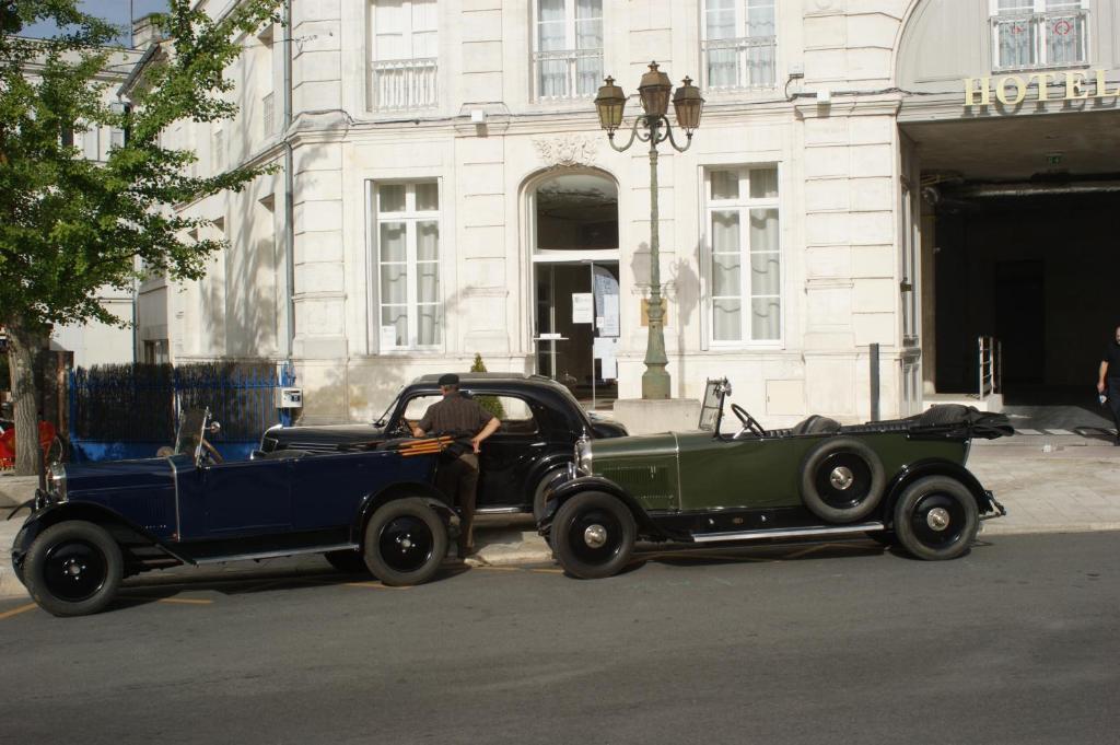 Hotel Francois Premier Cognac Centre Bagian luar foto