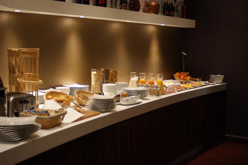 Hotel Francois Premier Cognac Centre Bagian luar foto