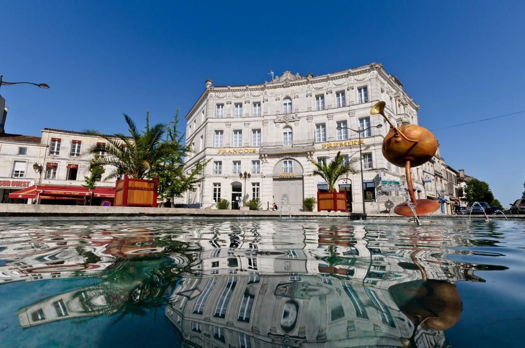 Hotel Francois Premier Cognac Centre Bagian luar foto