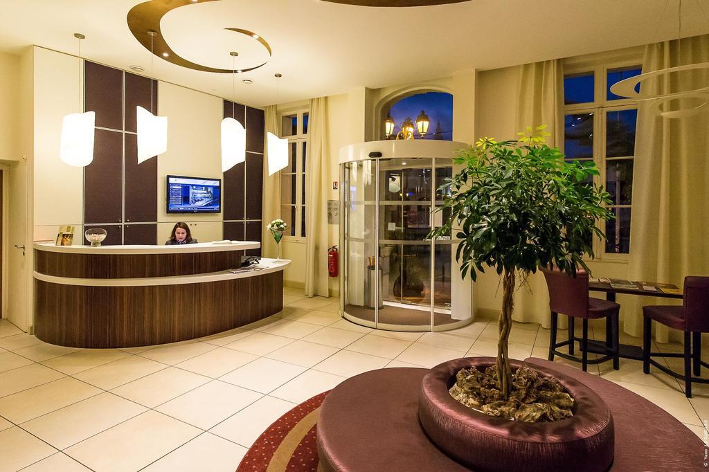 Hotel Francois Premier Cognac Centre Bagian luar foto